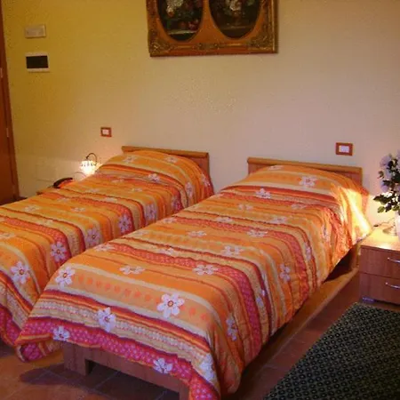 Corte Antica Hotel 2*